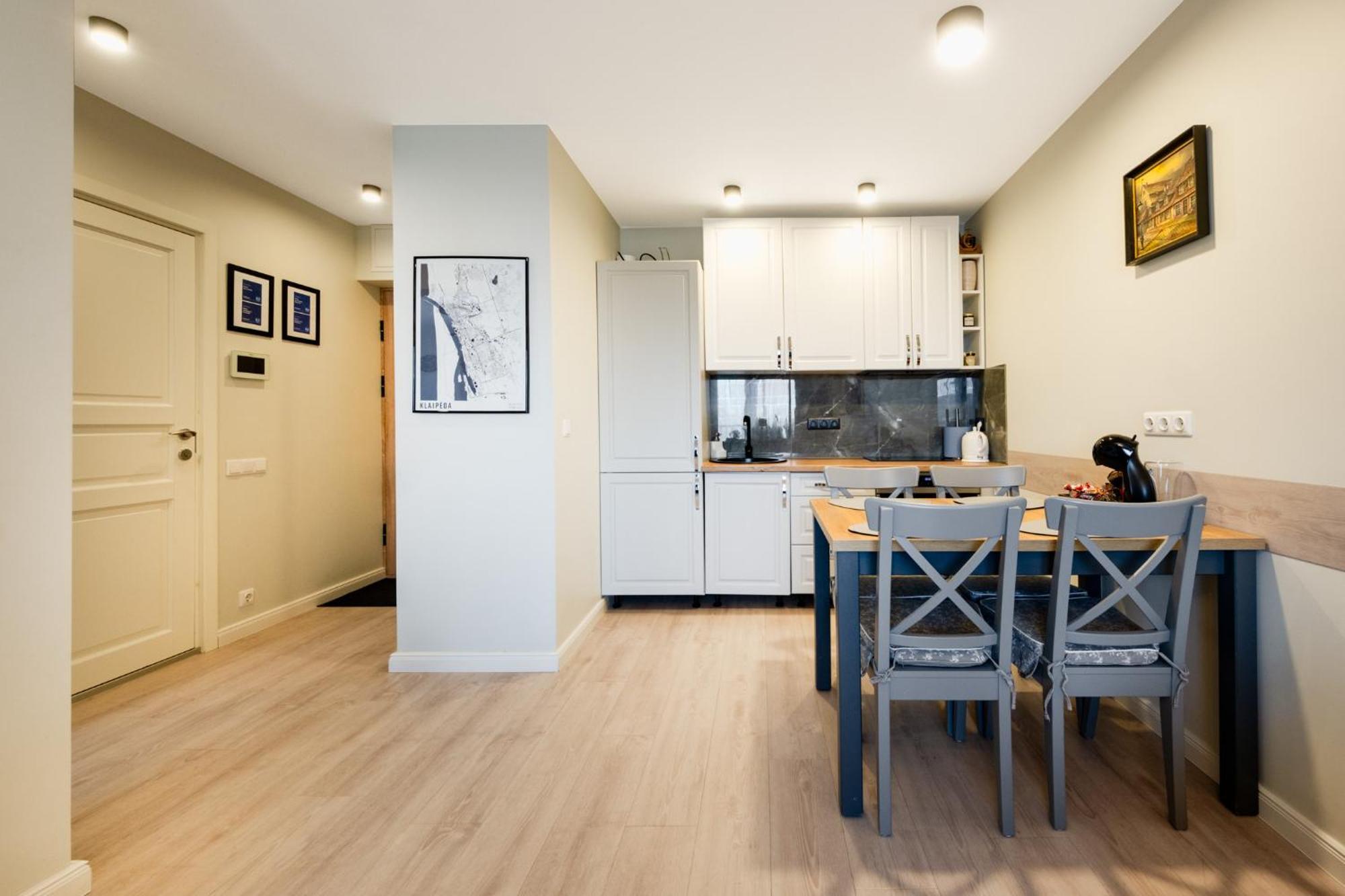 Romos Apartamentai Klaipedoje Клайпеда Екстериор снимка